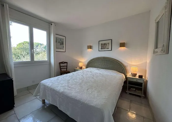 Apartment Maxime Sémaphore : De T4, Piscine, Terrasse, Clim, Proche - Fr-1-226-531 Sainte-Maxime