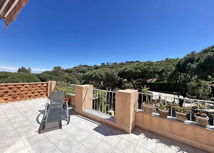 Апартаменты Maxime Semaphore : De T4, Piscine, Terrasse, Clim, Proche - Fr-1-226-531 Сент-Максим